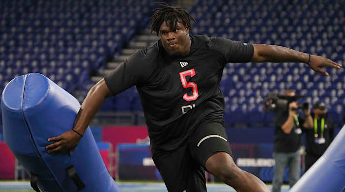 jordan-davis-georgia-line-prospects